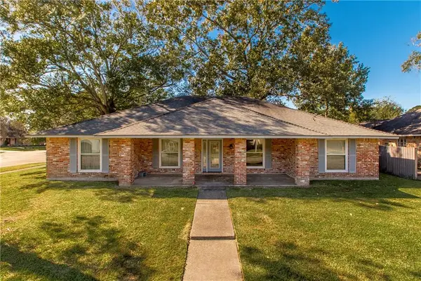 2732 Westerwood Drive, Baton Rouge, LA 70816