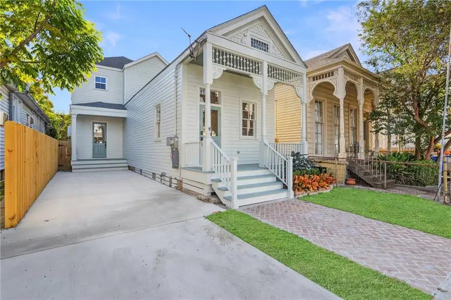 6112 Laurel Street, New Orleans, LA 70118 - Image #2