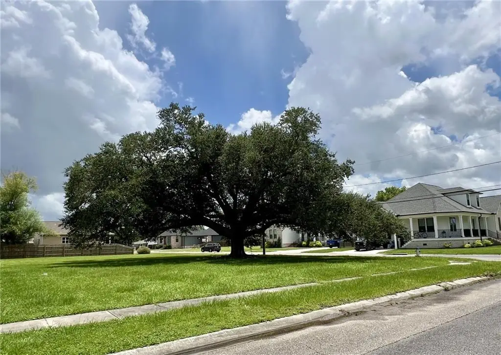 7205 Easy Street, Arabi, LA 70032 - Image #1