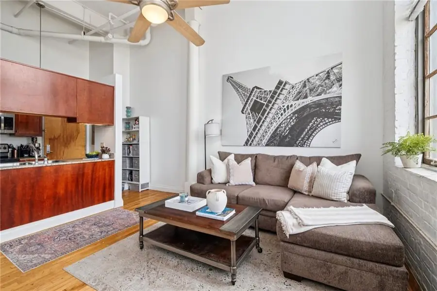 920 Poeyfarre Street #221, New Orleans, LA 70130 - #3