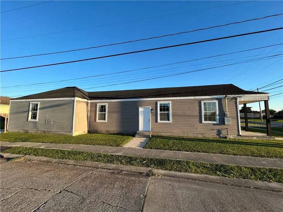 2101 Huey P Long Avenue, Gretna, LA 70053 - Image #3