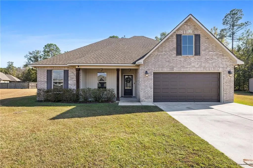 42114 Dothan Place, Ponchatoula, LA 70454 - Image #1
