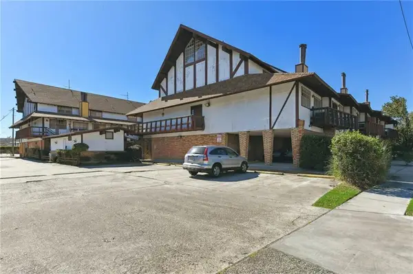 2305 Cleary Avenue #209, Metairie, LA 70001