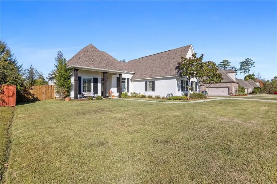 172 Coquille Drive, Madisonville, LA 70447 - Image #2
