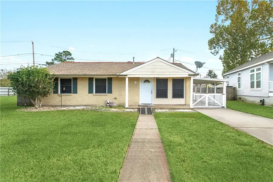 63 Patterson Drive, Chalmette, LA 70043 - Image #2