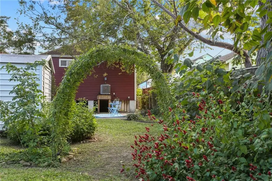 830 Deslonde Street, New Orleans, LA 70117 - Image #2