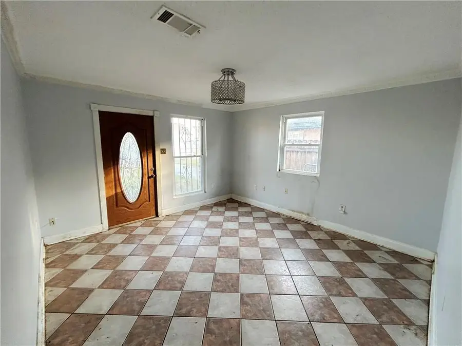 2420 Dubreuil Street, New Orleans, LA 70117 - Image #3