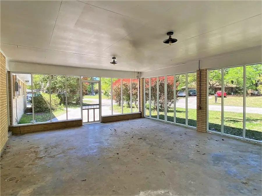 1231 Saint Scholastica Street, Slidell, LA 70458 - Image #3