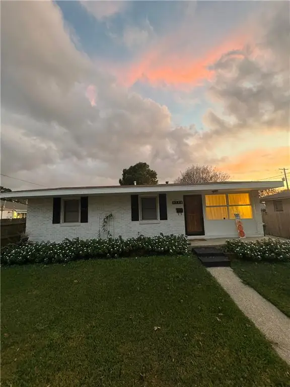 6208 Cummins Street, Metairie, LA 70003