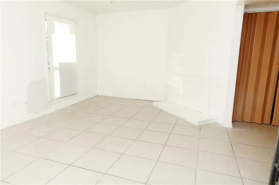 4545 Skyview Drive, New Orleans, LA 70126 - Image #2