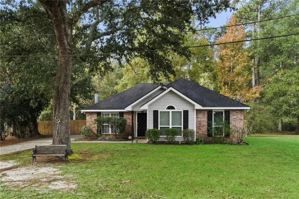 112 Beau Chenes Drive, Slidell, LA 70460 - Image #1