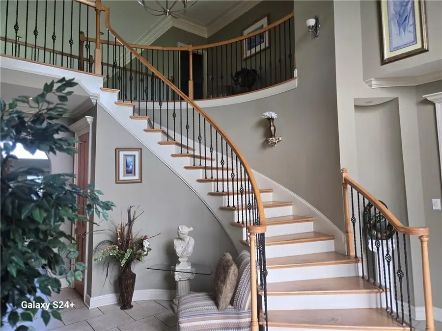 160 Oakmont Drive, New Orleans, LA 70128 - Image #2