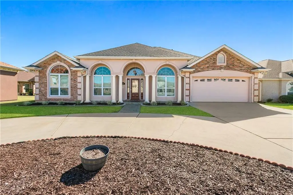 11424 Campbell Lane, New Orleans, LA 70128 - Image #1