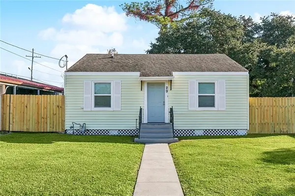 29 Curtis Drive, New Orleans, LA 70126