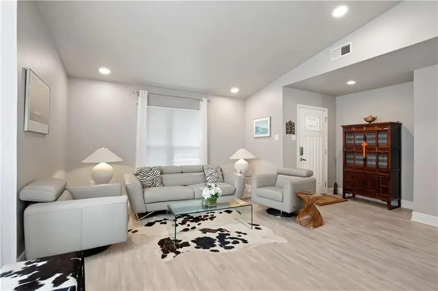 122 Cedarwood Drive, Slidell, LA 70461 - Image #2