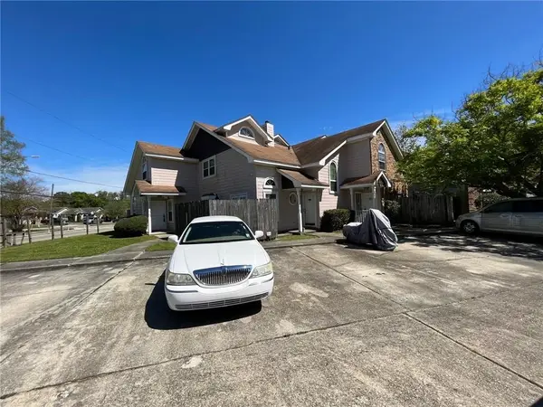 1016 Greenspoint Drive #1016, New Orleans, LA 70114