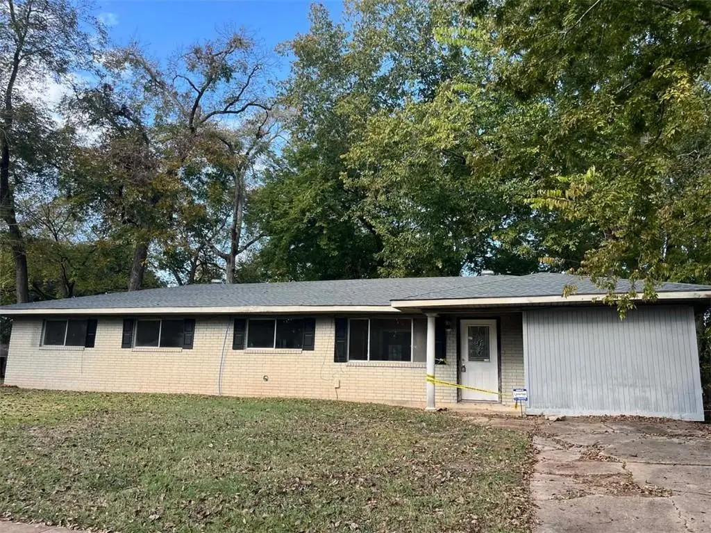 2203 Magnolia Lane, Alexandria, LA 71301 - Image #1