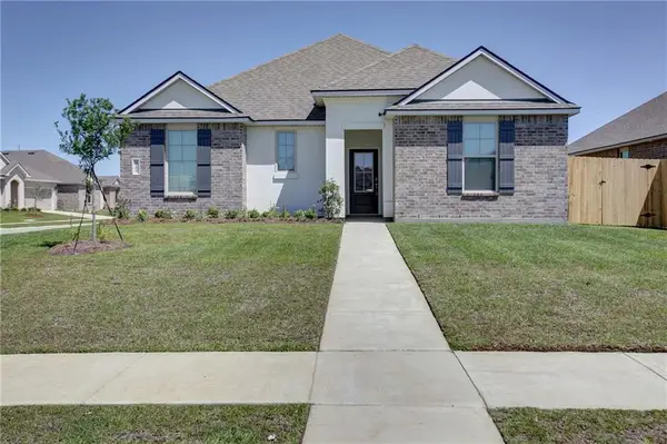 5184 Clarkston Grove Drive, Slidell, LA 70461