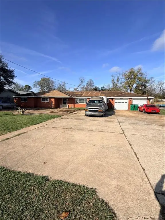 6520 Masonic Drive, Alexandria, LA 71301 - #1