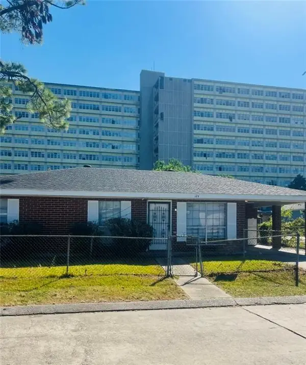 124 Prince Collins Avenue, Houma, LA 70364