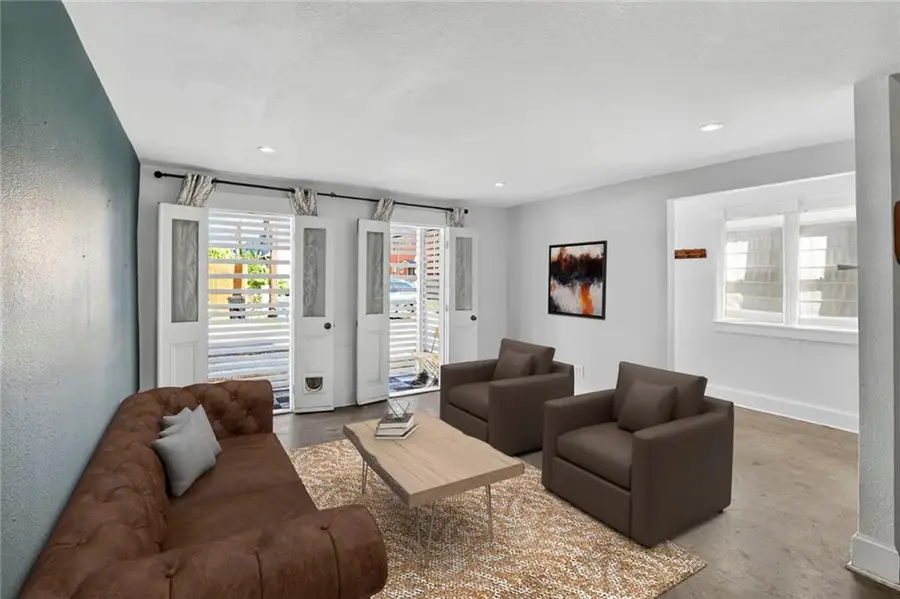 4926 Lasalle Street, New Orleans, LA 70115 - #3