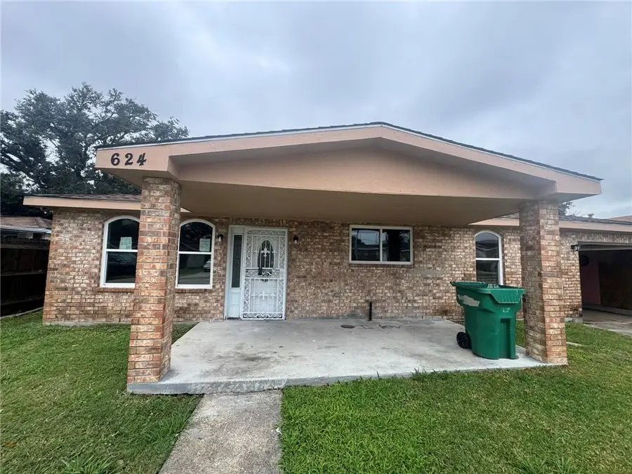 624 Willowbrook Drive, Gretna, LA 70056 - Image #3