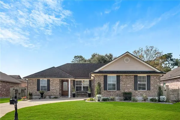 2446 Ave Mont Martre Avenue, Terrytown, LA 70056