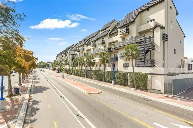 7300 Lakeshore Drive #6, New Orleans, LA 70124 - #1