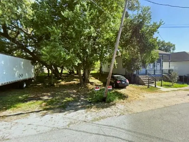 8937 Willow Street, New Orleans, LA 70118 - Image #1