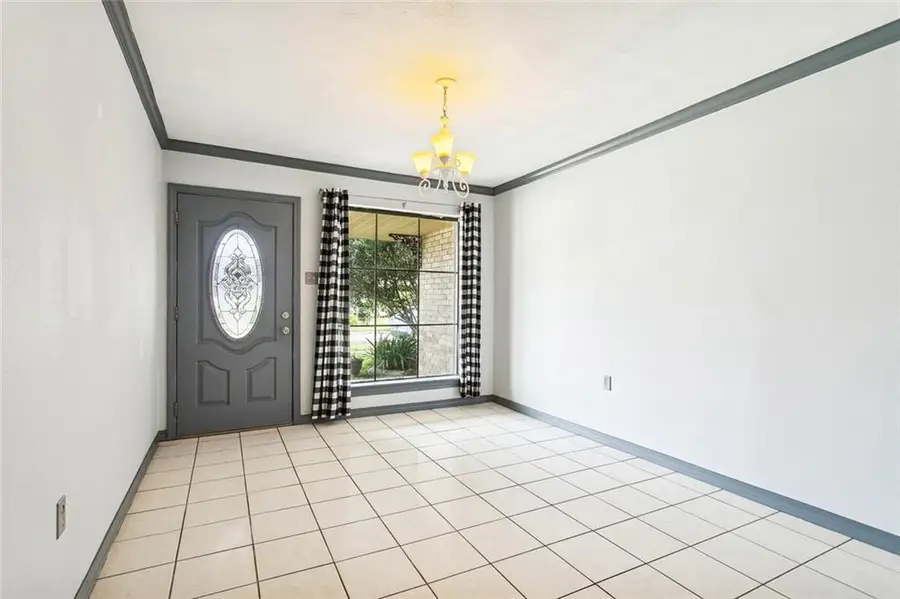 2504 Gallo Drive, Chalmette, LA 70043 - Image #3