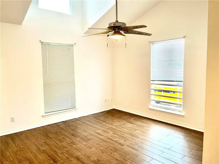 4218 Hessmer Avenue #301, Metairie, LA 70002 - Image #2