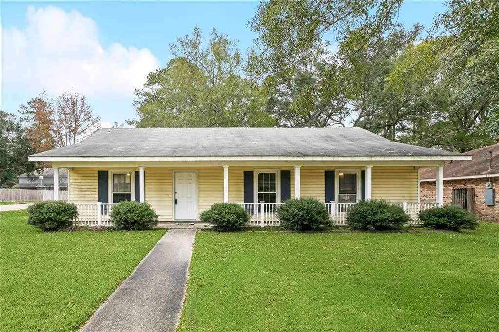 201 Walnut Street, Covington, LA 70433 - #1