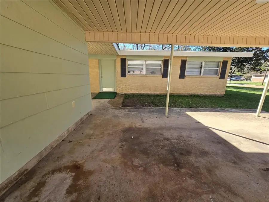 1715 Roscommom Drive, Alexandria, LA 71301 - Image #2