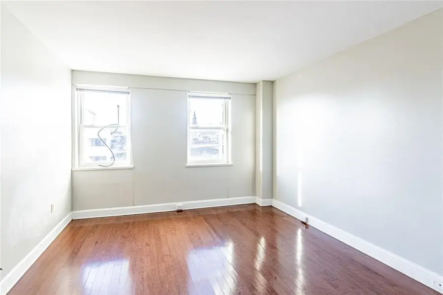 1205 St Charles Avenue #302, New Orleans, LA 70130 - #3