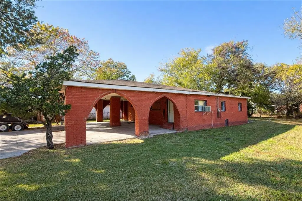 500 Solon Street, Gretna, LA 70053 - Image #1