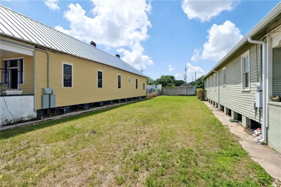 3138-40 Marais Street, New Orleans, LA 70117 - #2