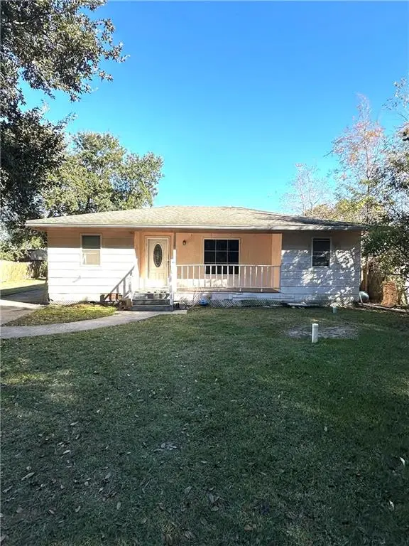 57294 Oak Avenue, Slidell, LA 70461