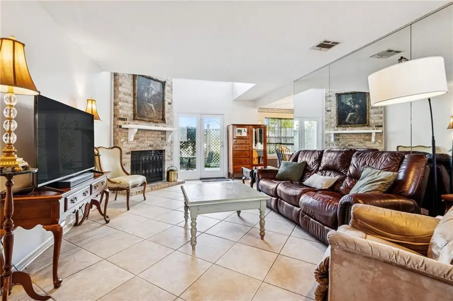 2802 Audubon Trace #2802, Jefferson, LA 70121 - #3