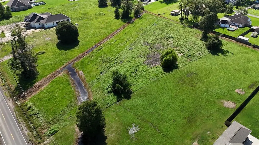 40315 Causey Road, Prairieville, LA 70769 - Image #1