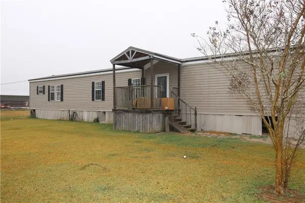 2113 Hwy 1183 Highway, Simmesport, LA 71369