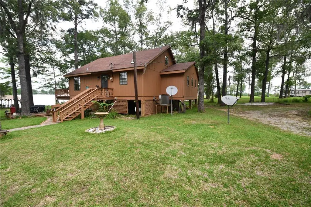 1041 Paradise Point, Montgomery, LA 71454 - Image #1