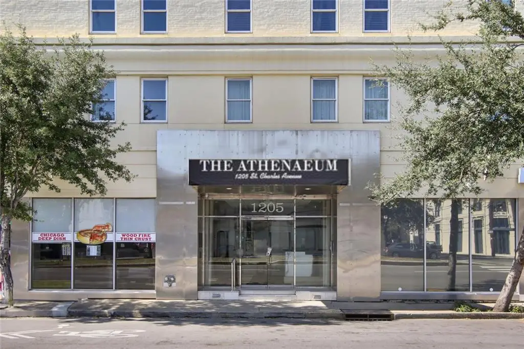 1205 St Charles Avenue #704, New Orleans, LA 70130 - Image #1