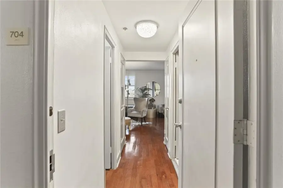 1205 St Charles Avenue #704, New Orleans, LA 70130 - Image #3