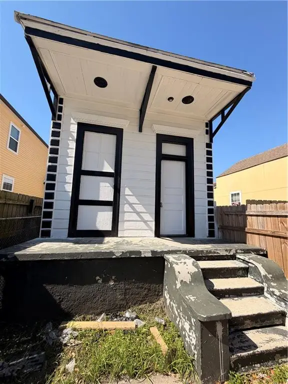 631 S Lopez Street, New Orleans, LA 70119 - #1