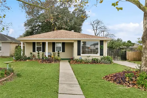 8516 Livingston Avenue, Chalmette, LA 70043