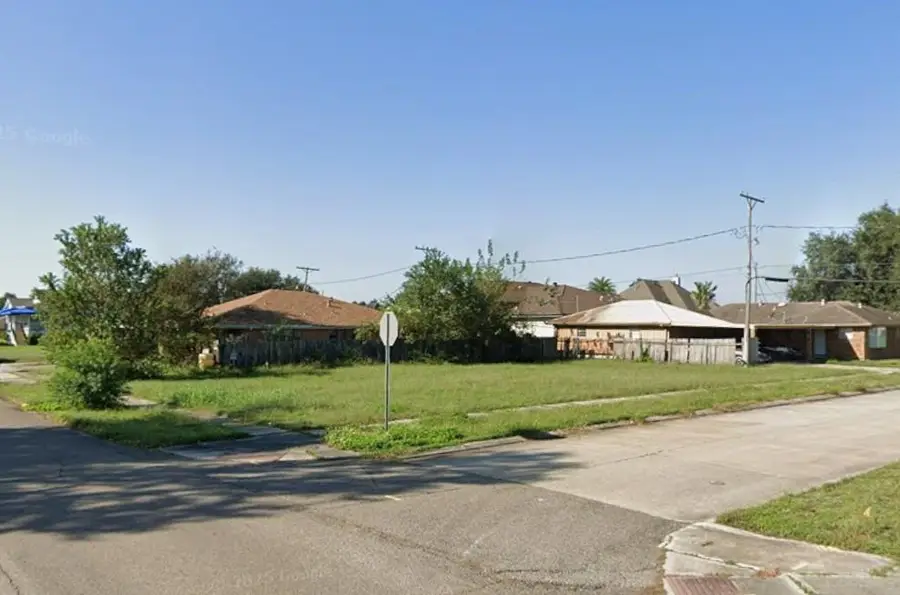 632 Cougar Drive, Arabi, LA 70032 - Image #2