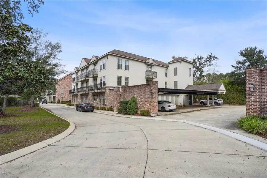 827 Autumn Place #203, Mandeville, LA 70471 - Image #3