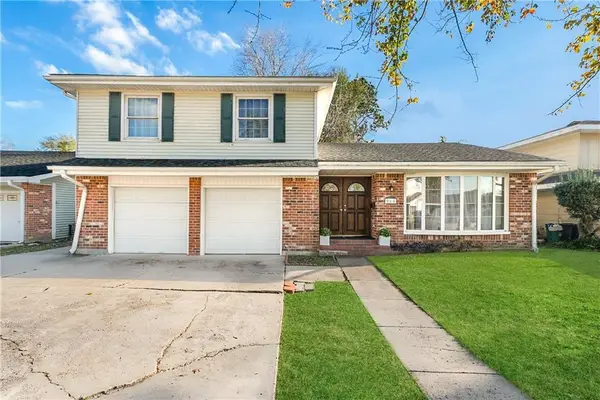 868 Fairfield Avenue, Gretna, LA 70056