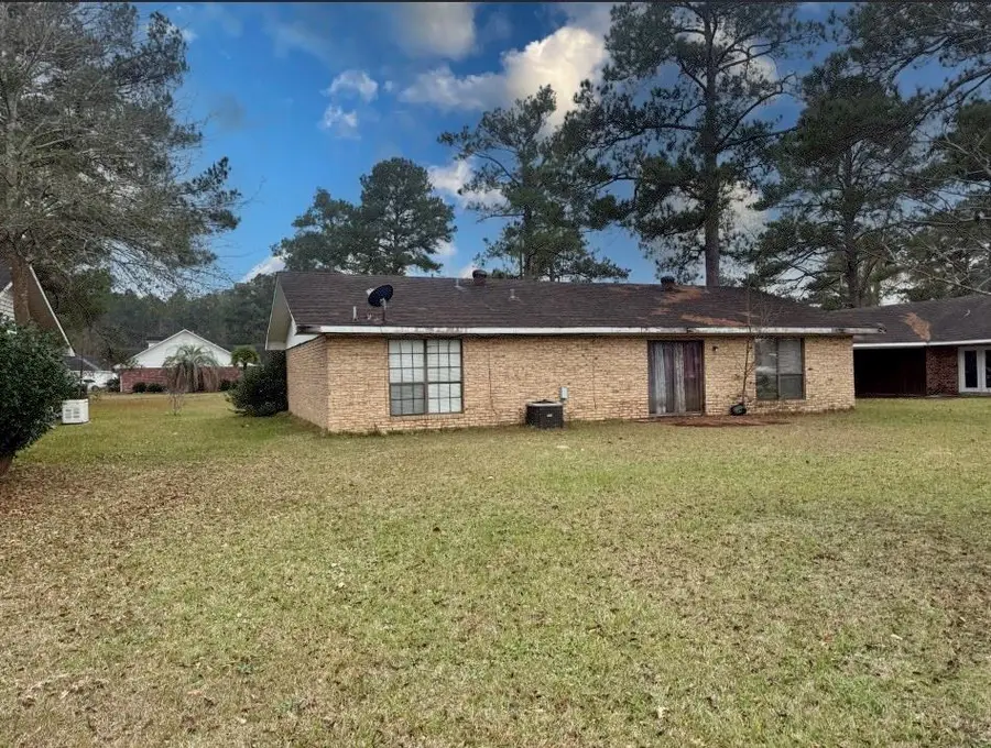 1512 Lisa Lane, Oakdale, LA 71463 - Image #3