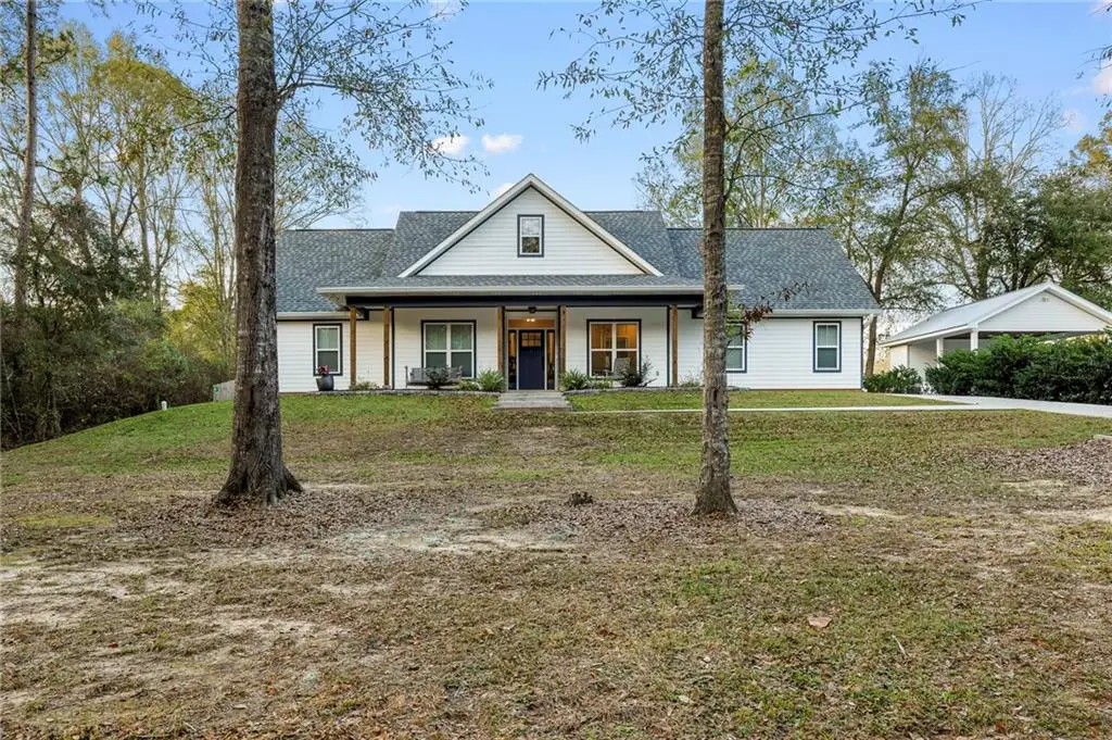 73557 Fairway Drive, Abita Springs, LA 70420 - Image #1